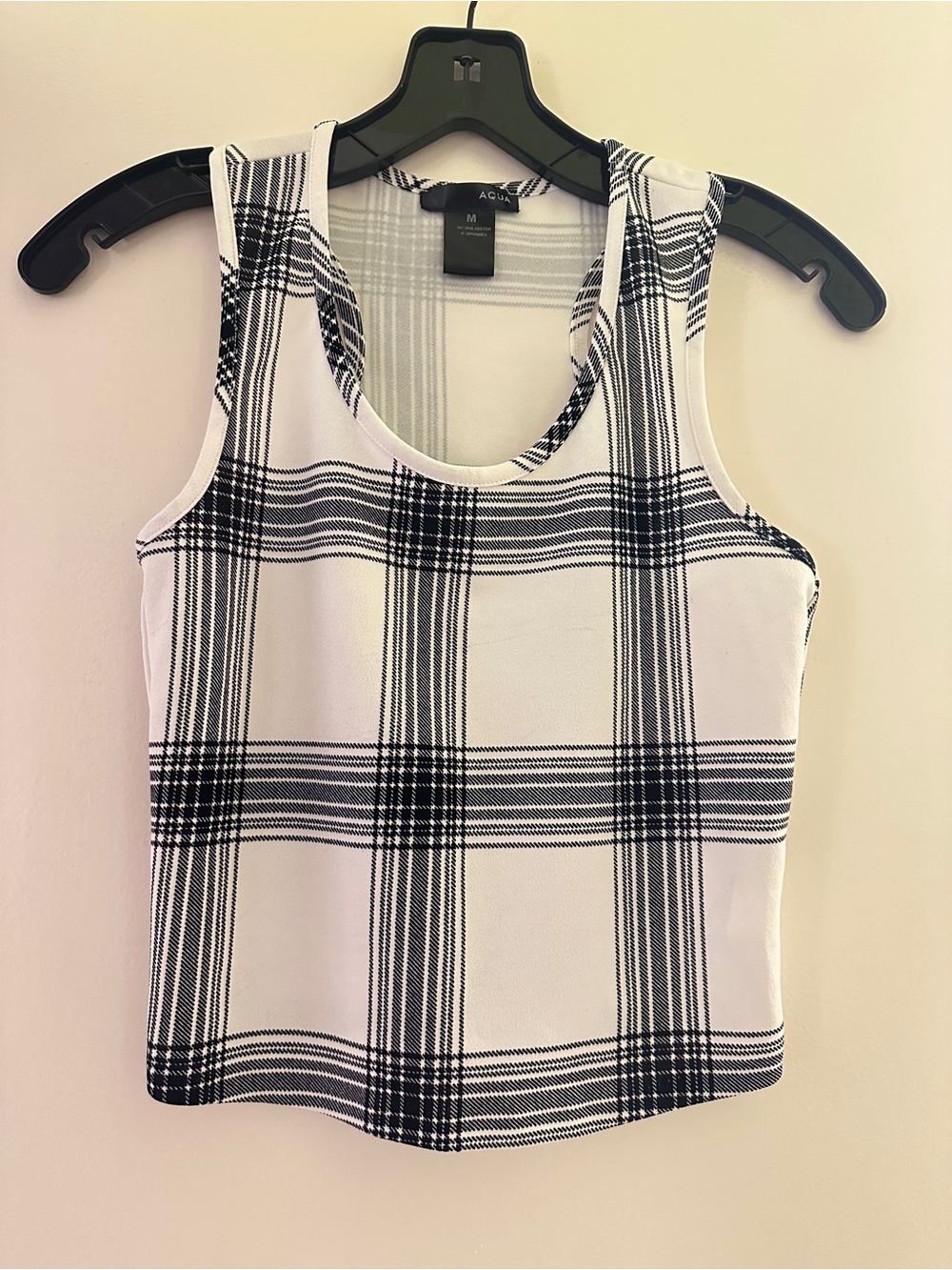 Aqua Women’s Black & White Plaid Sleeveless Tank Top